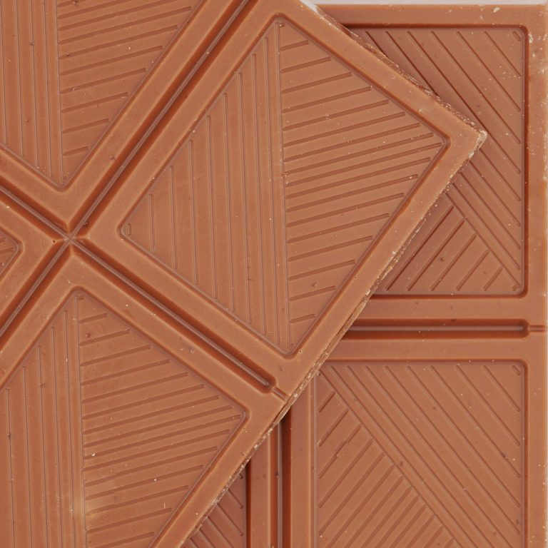 60930-tablette-chocolat-lait-768×912